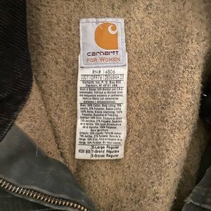 Olive green ladie’s Carhartt coat size xl